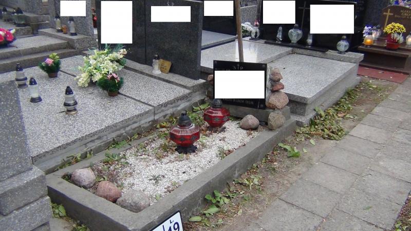 opieka nad grobami - Warszawa - grób przed sprzątaniem